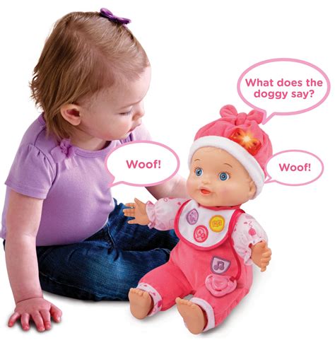 Doll that can hear thanks to its magic